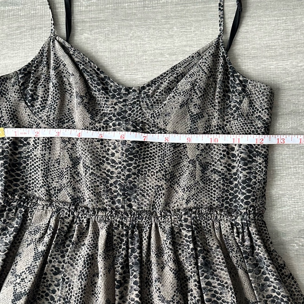 Aritzia Wilfred 100% Silk snake print fit & flare festival dress - Picture 3 of 7
